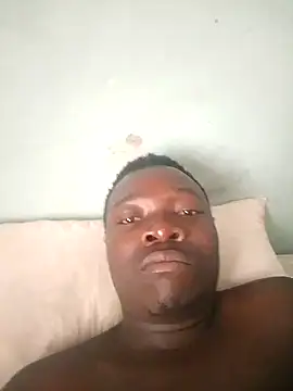 Mrhugeblack online show from November 6, 7:44 am