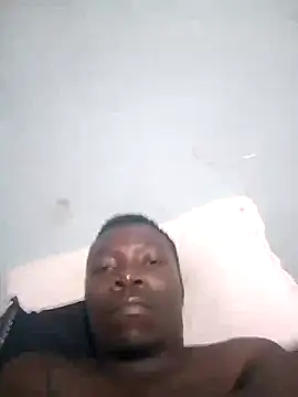 Mrhugeblack online show from November 10, 10:47 pm