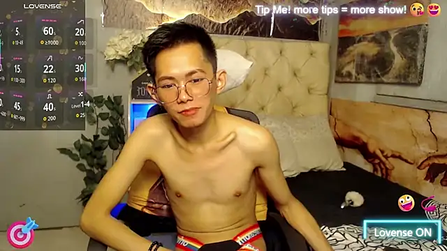 Snapshot of Skinny_CumLoader69 chatting on September 28, 1:42 pm Skinny CumLoader69 online show from September 28, 1:42 pm
