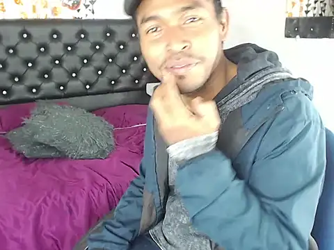 Adam Morgan2 online show from October 18, 5:23 am