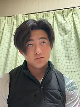 shoma2003 online show from March 7, 11:30 am