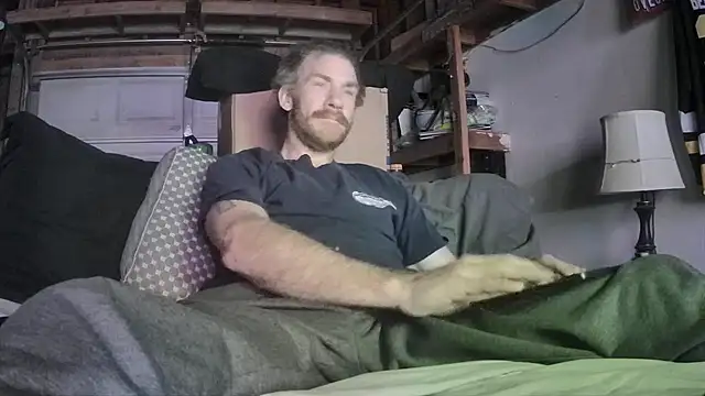 Tiggitytomociti online show from January 18, 7:10 am