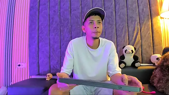 DustinandJordan online show from September 28, 5:05 am