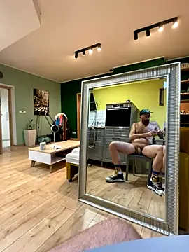 smint06 online show from November 6, 9:51 pm