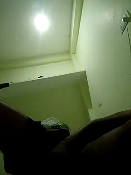 vardh033 online show from September 25, 5:45 pm