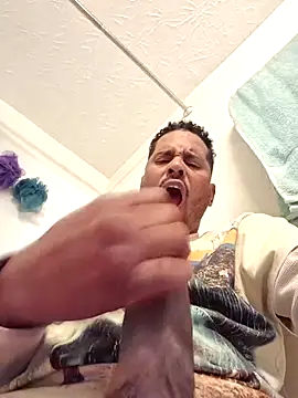 Danypeluche online show from November 1, 4:05 am