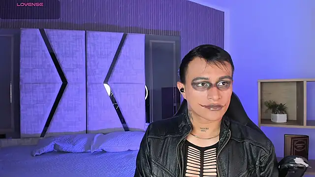 LiamDeep online show from February 3, 8:14 pm