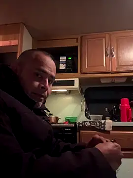 Pepe86-urgia online show from October 19, 3:00 am