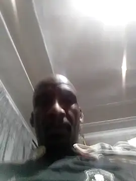 longdickson12345 online show from October 12, 8:47 pm