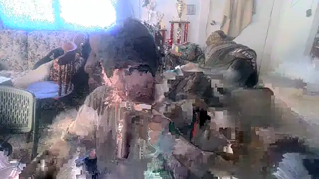 Poundtown1226 online show from December 14, 3:52 pm