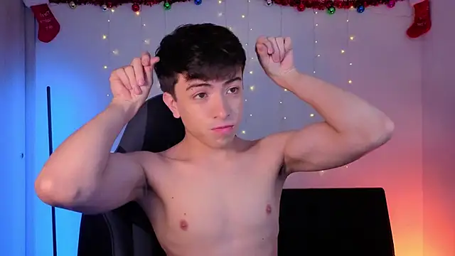 onlinenico online show from December 22, 8:06 pm