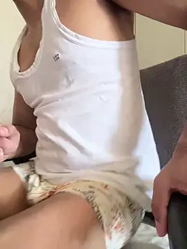 Vineeth3906 online show from April 13, 7:42 am