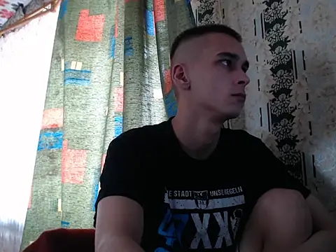 masik232312 online show from November 10, 11:15 am