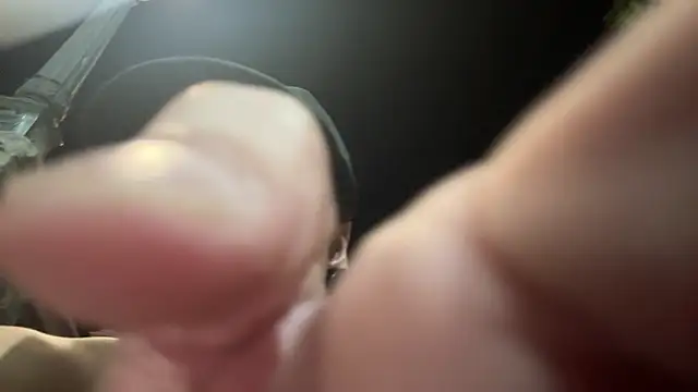 chrisalmeid  online show from February 16, 7:28 am