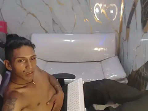 bull cam online show from September 18, 9:17 pm