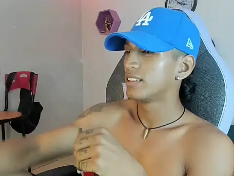 bull cam online show from September 19, 9:25 pm