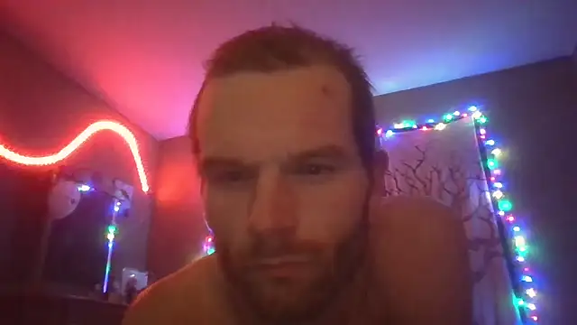 hungspundick1 online show from December 20, 8:43 am