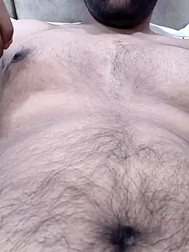 hairy-guy1 online show from October 2, 5:17 pm