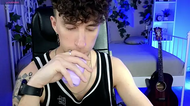 mark caron online show from November 20, 3:44 pm