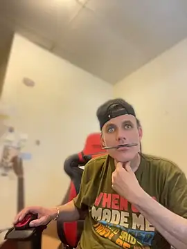 NicPolaris online show from April 17, 7:16 pm