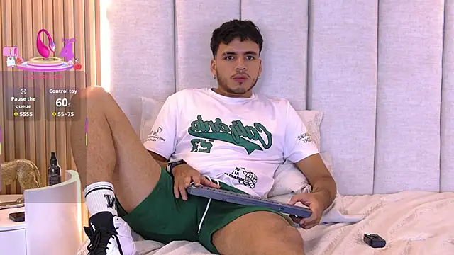 AlexanderJordan online show from September 26, 3:04 am