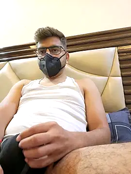 LoveGuruRA online show from October 7, 4:49 am