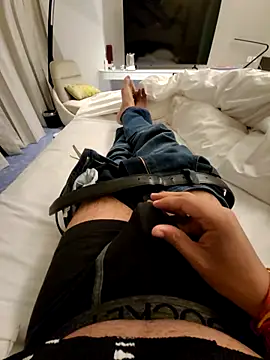 LoveGuruRA online show from September 8, 2:38 pm