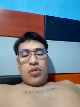 Exotic19cm online show from November 25, 7:10 am