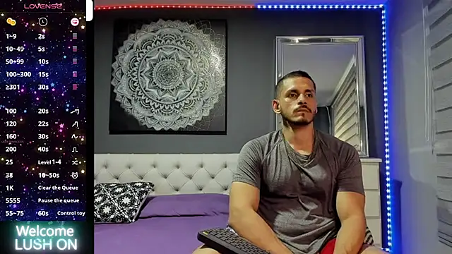 Snapshot of TianZilac chatting on September 11, 9:36 pm TianZilac online show from September 11, 9:36 pm