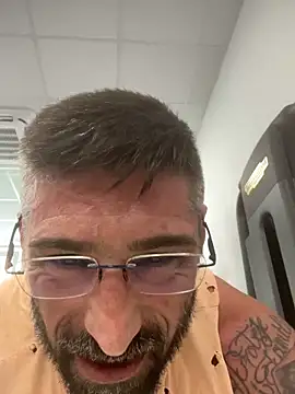 GmGit online show from October 2, 1:48 pm