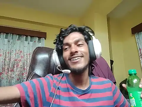 Snapshot of thecatfish chatting on September 9, 4:50 pm thecatfish online show from September 9, 4:50 pm
