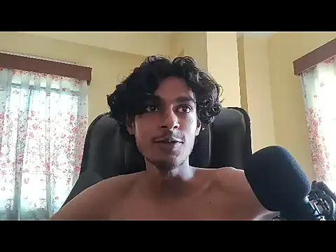 Snapshot of thecatfish chatting on September 21, 7:08 am thecatfish online show from September 21, 7:08 am