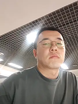 nnnnnan9527 online show from April 30, 8:21 am