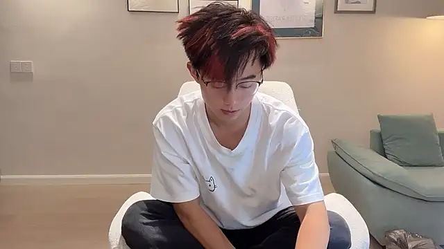 STxuguanhan online show from October 4, 4:45 pm