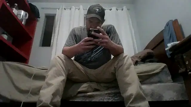Snapshot of CouplesFuckToy69 chatting on October 20, 3:32 am CouplesFuckToy69 online show from October 20, 3:32 am