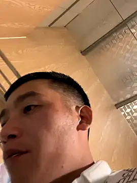 Snapshot of Chao_xxx chatting on October 17, 4:11 pm Chao xxx online show from October 17, 4:11 pm