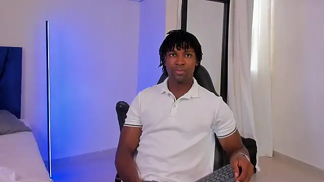 tau montes online show from January 16, 12:52 pm