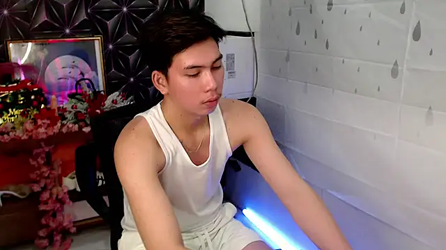 ursweet jade online show from November 13, 2:55 pm