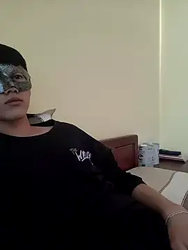 thienlong05 online show from September 12, 5:18 am