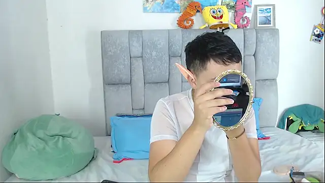 christopher Hot online show from November 7, 2:04 am