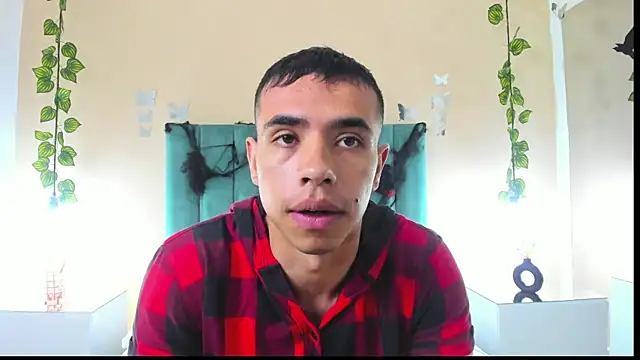 Muscle Scott online show from October 17, 12:09 pm