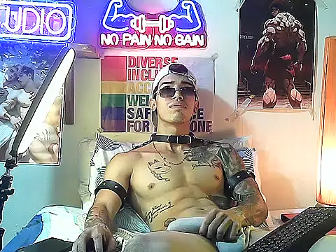 Strongcockfitness online show from September 15, 11:17 pm