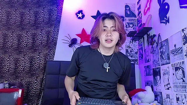 Vamps Lovers online show from November 26, 7:39 pm