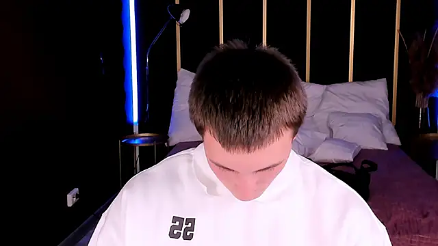 David  Diamond online show from October 6, 4:11 pm