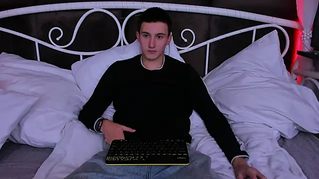 David  Diamond online show from September 19, 3:45 pm