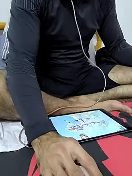 yazinyazin1 online show from December 2, 7:50 pm