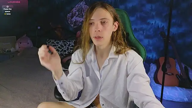 artass2 online show from October 27, 4:20 pm