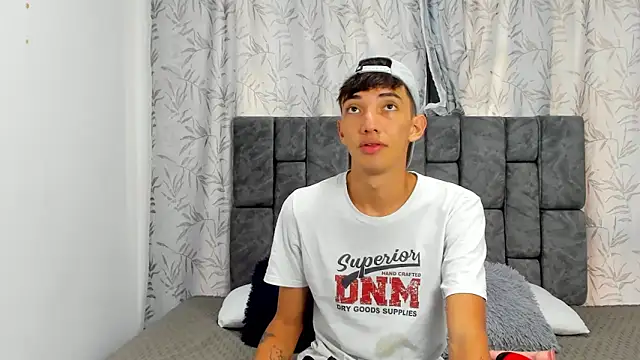 Maikol Ortiz online show from December 21, 12:35 pm