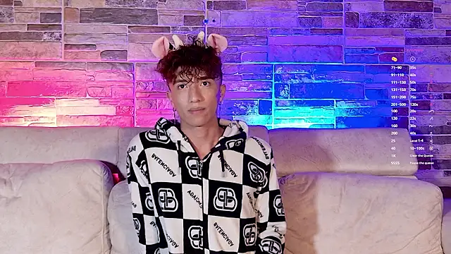 mhatias  online show from March 7, 10:46 am