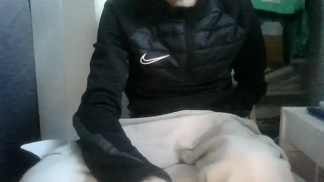 juju78jujuu online show from February 8, 7:03 am